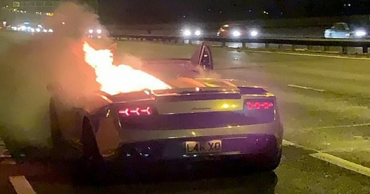 c3 7.jpg?resize=1200,630 - Businessman Watched Helplessly As His Lamborghini Went Up In Flames Just An Hour After Being Serviced