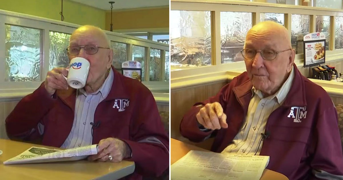 elderly man.jpg?resize=412,275 - 89-Year-Old Man Eats At The Same Table At IHOP For The Past 34 Years