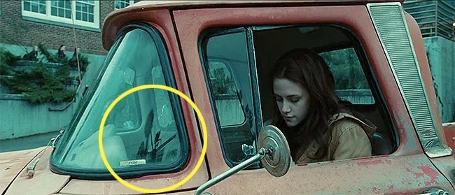 18Â Unforgivable Movie Mistakes You Probably Never Noticed