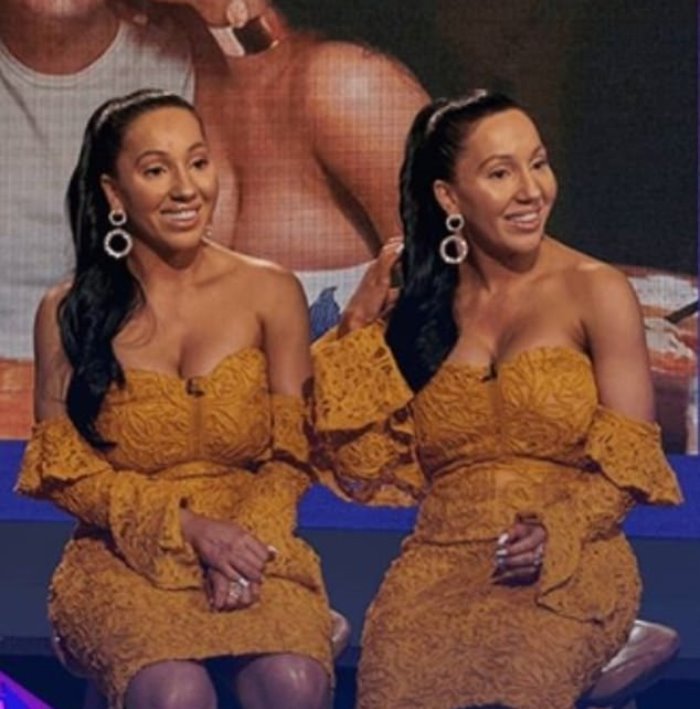 Worlds Most Identical Twins Admit They Take Turns Making Love With