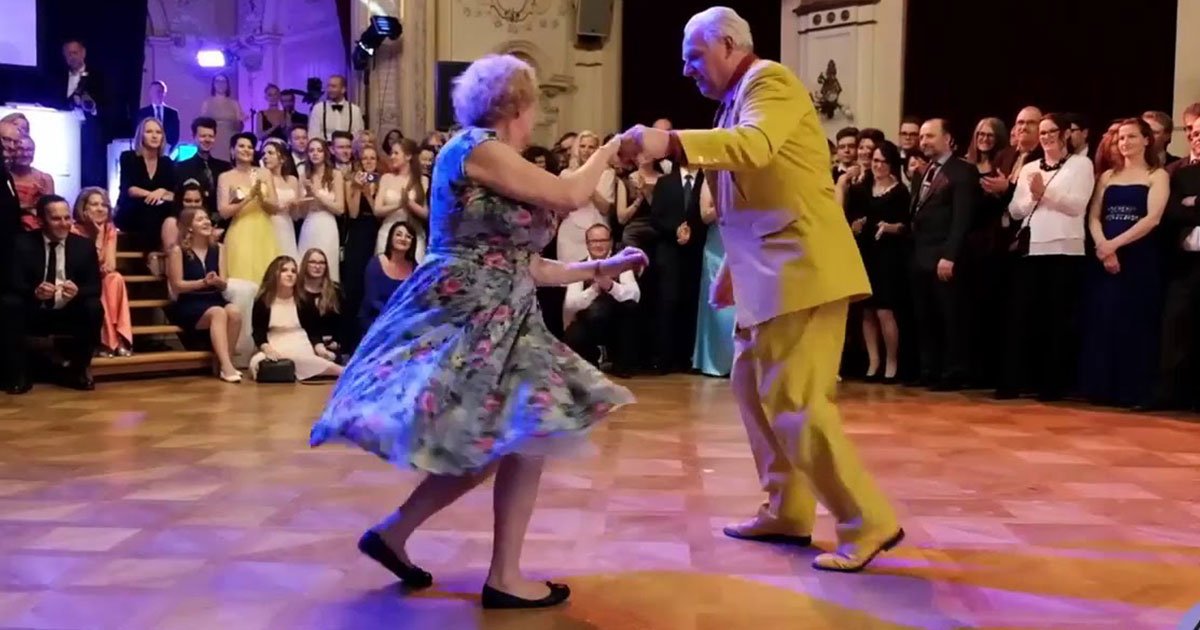 94 year old man and a 91 year old woman amused everyone with their dance performance.jpg?resize=1200,630 - 94 Year Old Man And 91 Year Old Woman Amused Everyone With Their Dance Performance