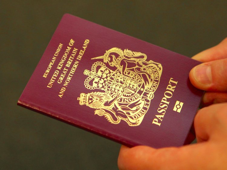 Résultat d'image pour british Passports 750