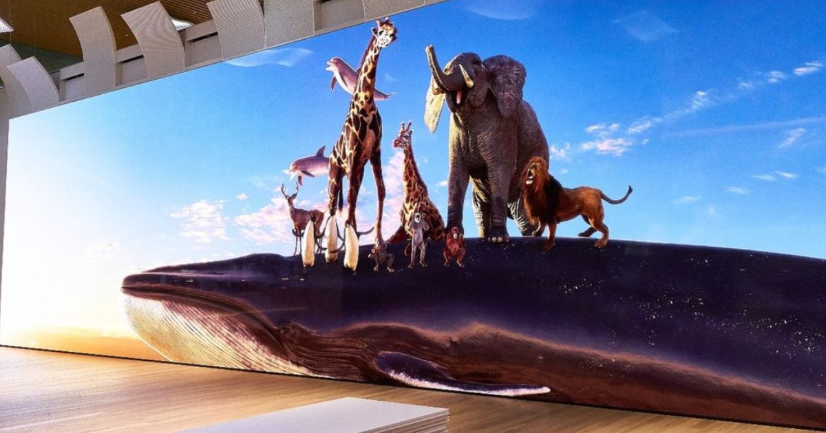 featured image 29.png?resize=412,275 - Sony Revealed New 16K TV That Is Bigger Than A Bus