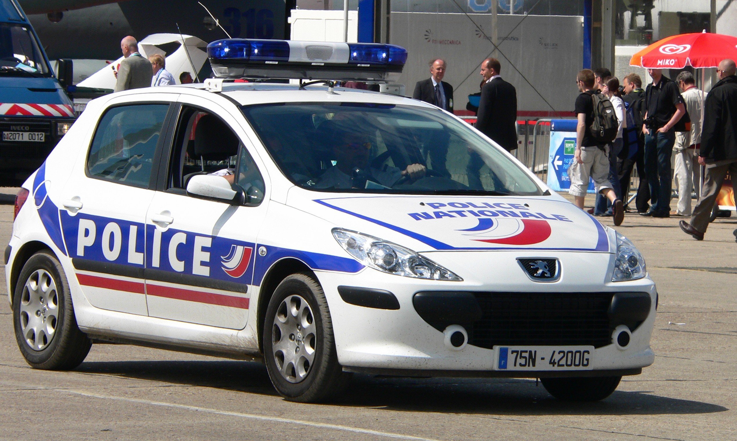 french police p1230006.jpg?resize=412,232 - La police recherche activement Morgane Sauron, 15 ans, disparue depuis le 31 mars 2019