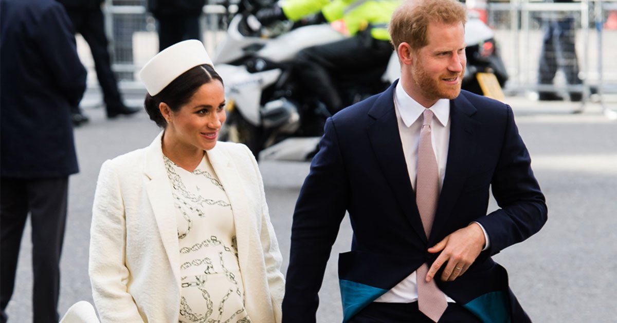 social media users showed outrage on meghan and harrys decision to keep their first childs birth private.jpg?resize=1200,630 - Social Media Users Showed Outrage On Meghan And Harry’s Decision To Keep Their First Child's Birth Private