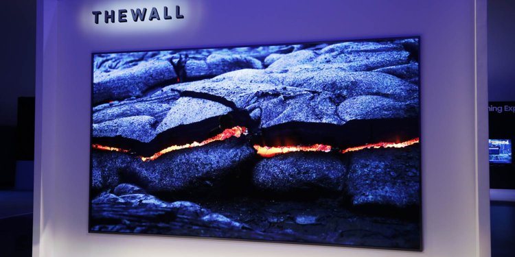 Sony Revealed New 16k Tv That Is Bigger Than A Bus Small Joys Sony Revealed New 16k Tv That Is Bigger Than A Bus Small Joys