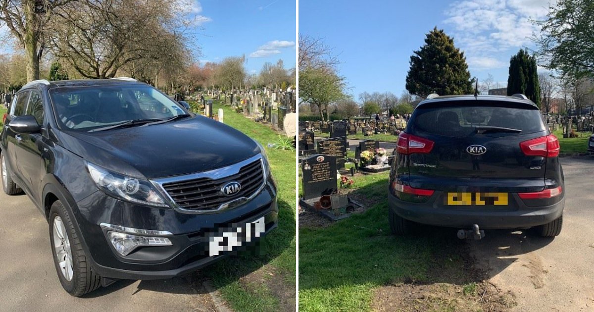 untitled design 69.png?resize=1200,630 - Un couple a garé sa voiture sur une tombe pendant que des familles rendaient hommage à leurs proches