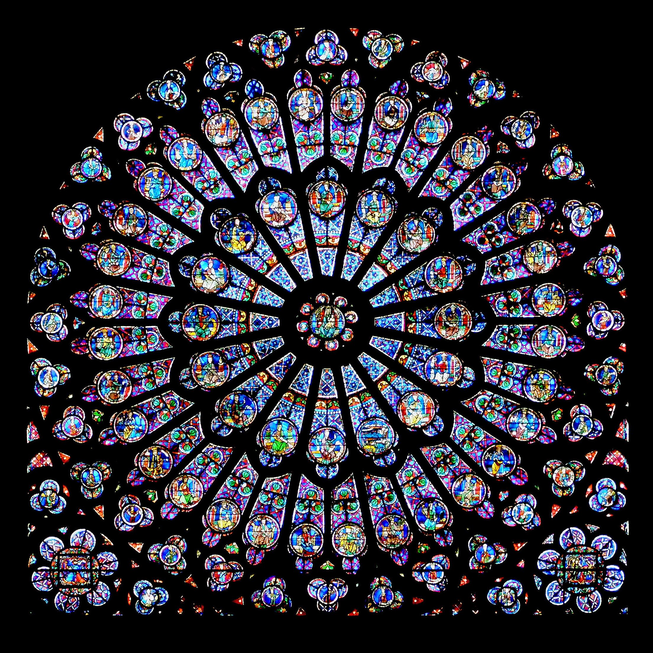 wikipedia krzysztof mizera.jpg?resize=412,232 - Les vitraux et l'orgue de Notre Dame de Paris épargnés par les flammes