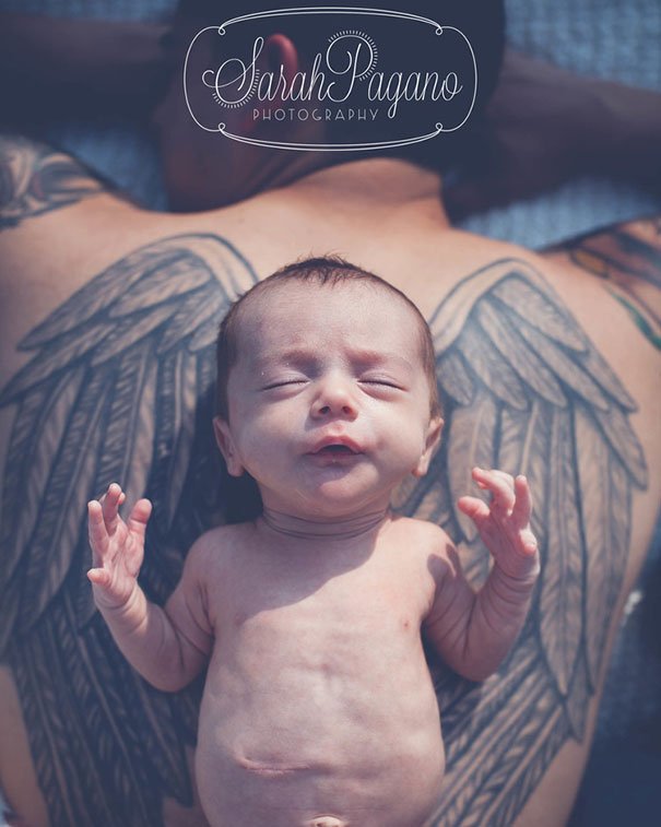 bebês-com-pais-tatuados-1