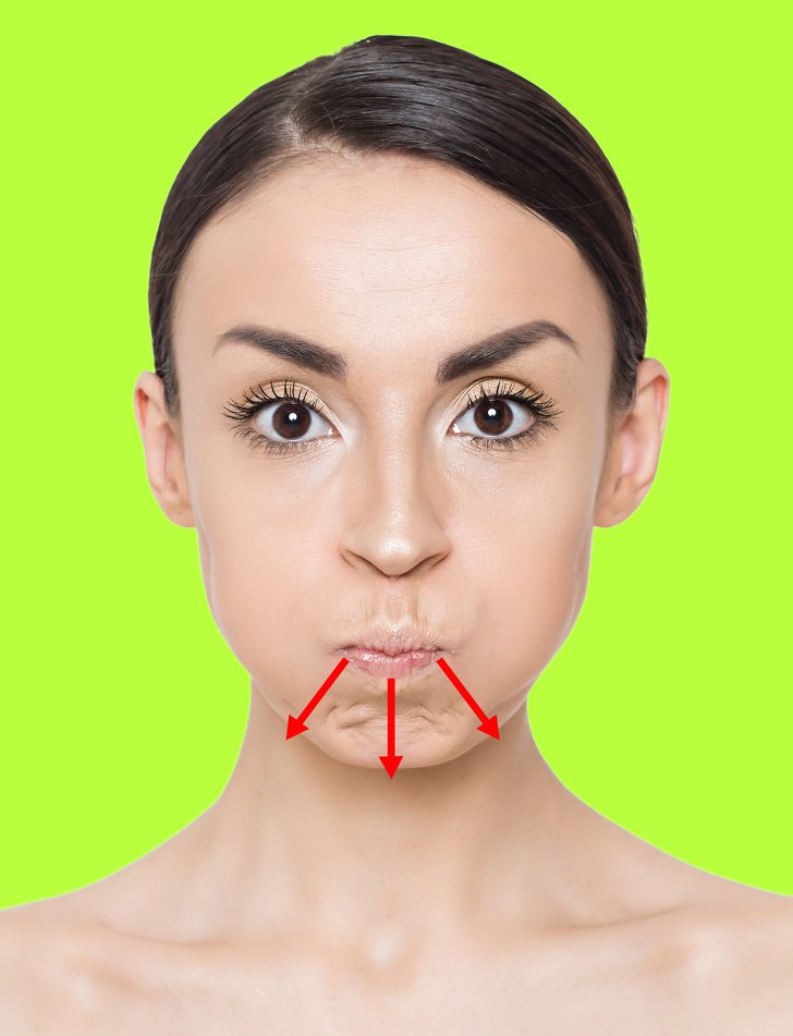 7 Ejercicios antiarrugas que pueden quitarle años a tu rostro