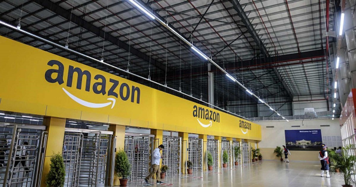 a3 13.jpg?resize=1200,630 - Amazon Offered To Pay Employees $10K To Quit And Start A Delivery Business