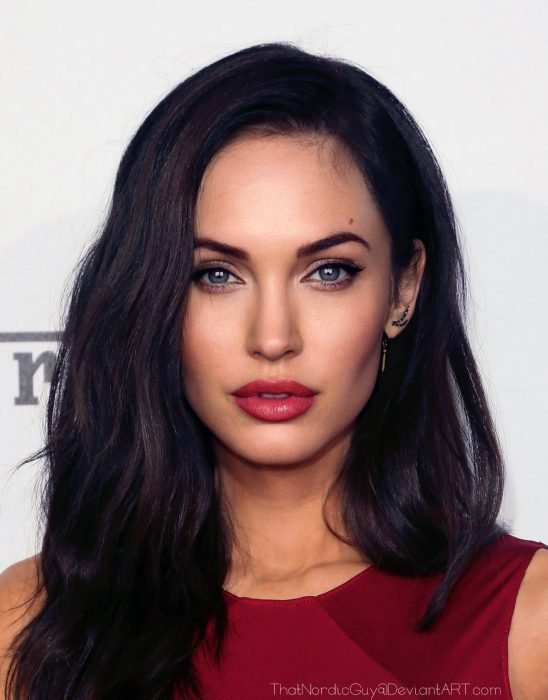 Artista combina rostro de Angelina Jolie y Megan Fox