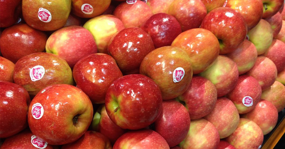 how to remove wax from apples to prevent yourself from its harmful effects.jpg?fit=1024%2C538&ssl=1&strip=all - How To Remove Wax From Apples To Prevent Yourself From Its Harmful Effects