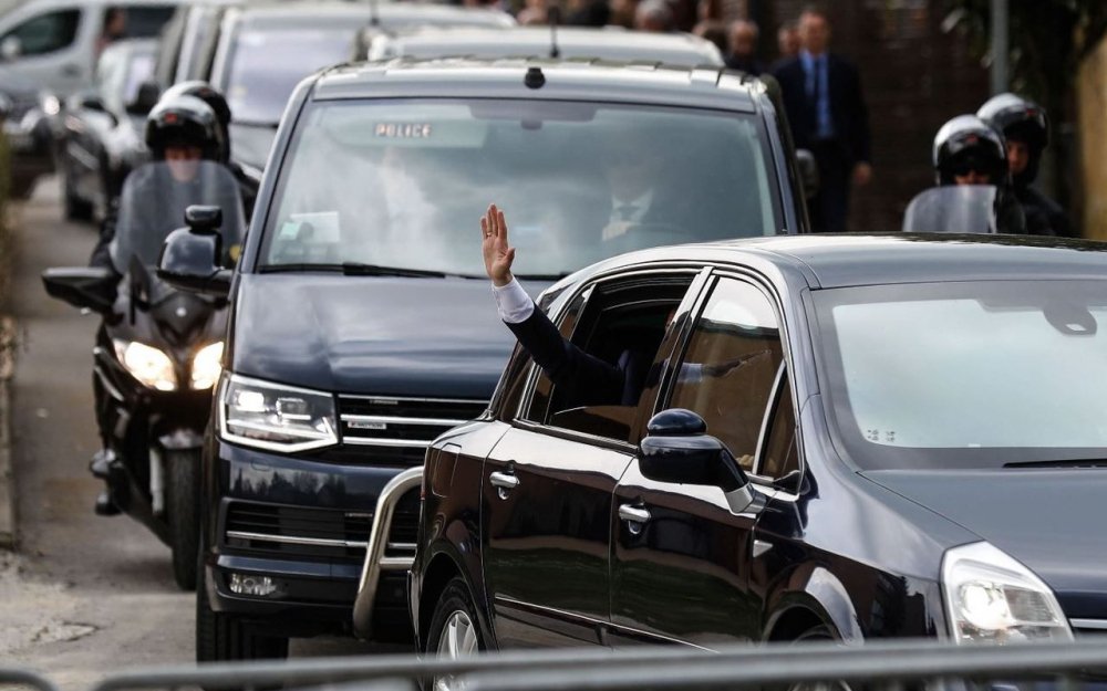 lp olivier corsan.jpg?resize=1200,630 - Un chauffeur d’Emmanuel Macron prend la fuite après avoir été flashé dans un véhicule de fonction