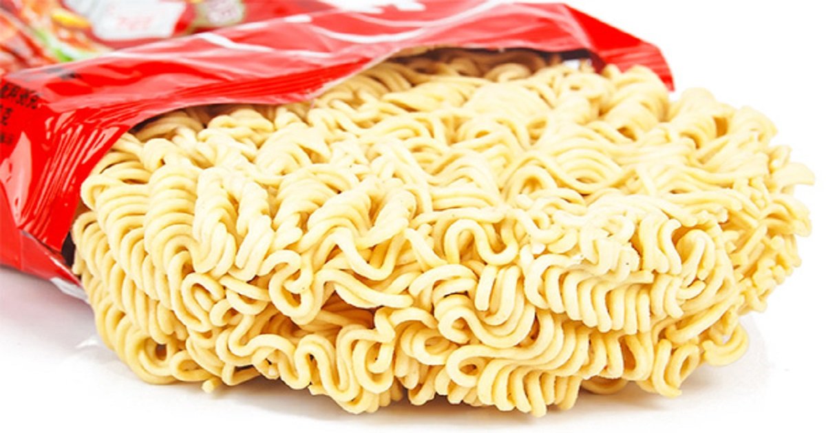 n3.jpg?resize=412,275 - 5 Reasons Why You Should Avoid Instant Noodles As Much As Possible