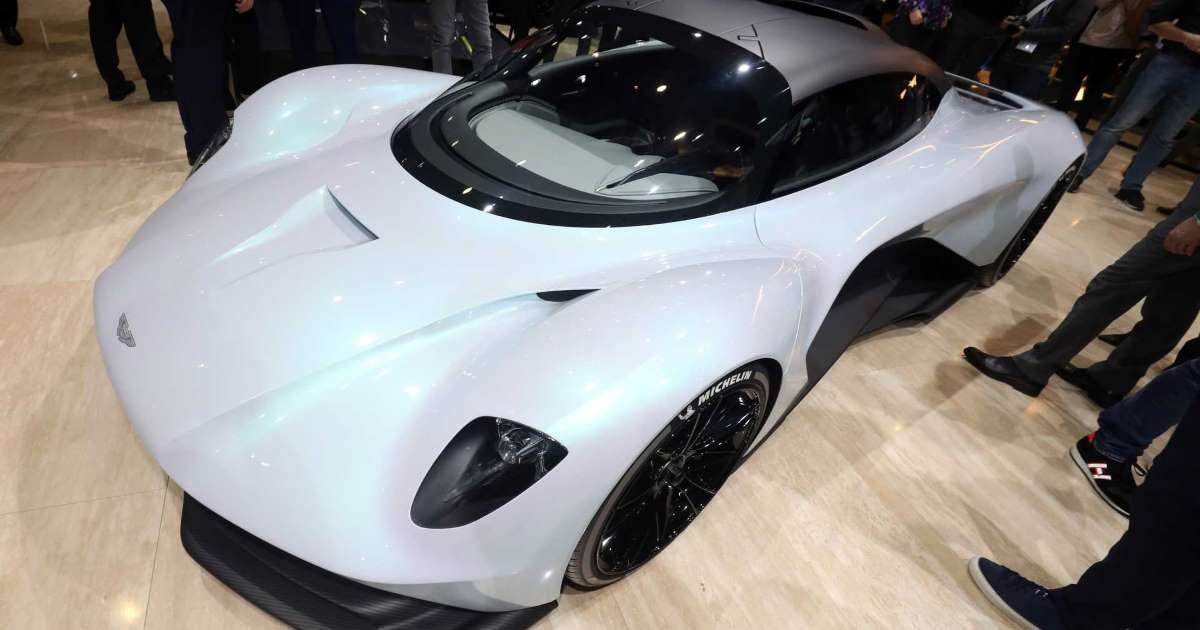 a 11.jpg?resize=1200,630 - La nouvelle "hyper-voiture" Valhalla d'Aston Martin sera utilisée par Daniel Craig dans le prochain film de James Bond