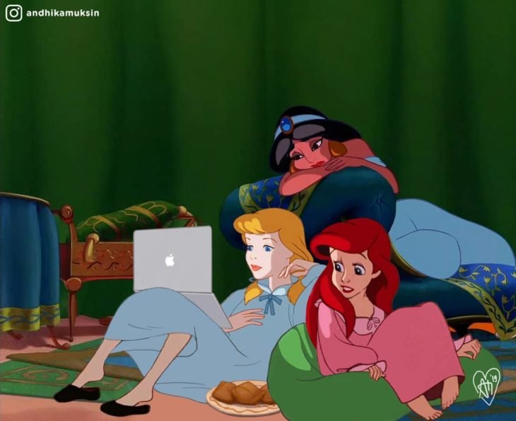 Artista Andhika Muksin recrea personajes Disney; Ariel, Cenicienta y Jasmín viendo una película en su laptop en una pijamada