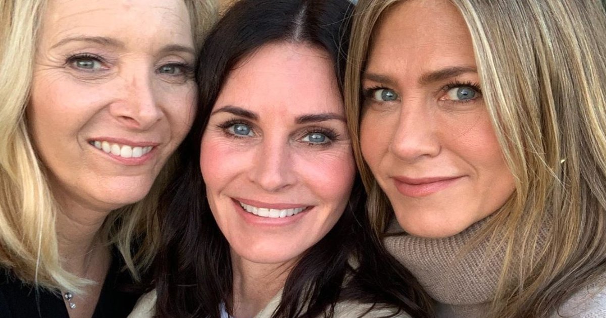 featured image 41.png?resize=1200,630 - Courtney Cox Reunited With Friends Co-Stars To Celebrate Her 55th Birthday