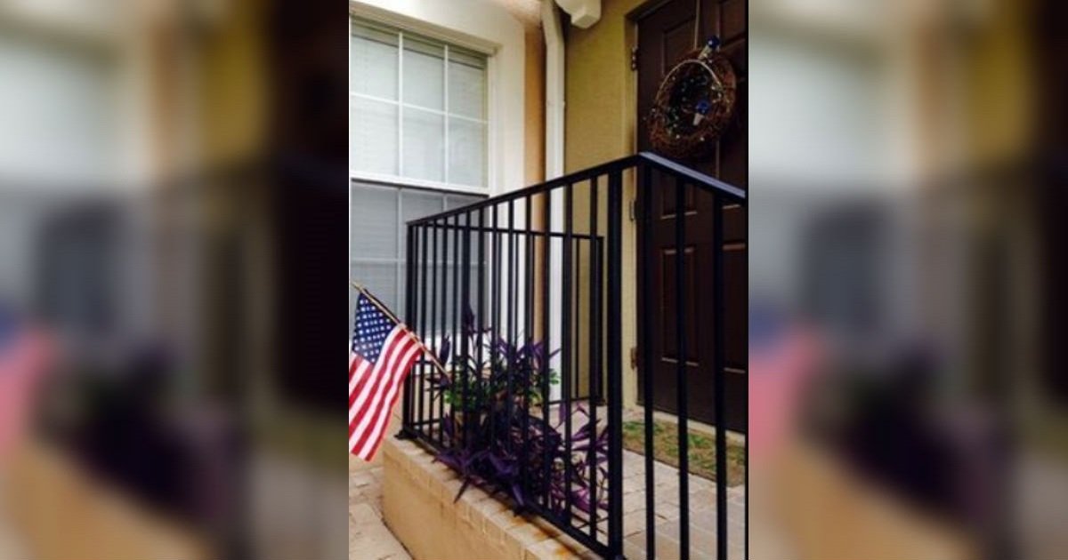 h3 2.jpg?resize=1200,630 - Homeowner's Association Forced A Veteran To Sell His Home For Displaying An American Flag On His Porch