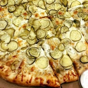 Résultat d'image pour Pickle Pizzas pourrait être la prochaine grande tendance alimentaire