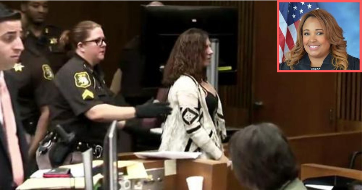 d1 11.png?resize=412,275 - A Drunk Driver's Mother Is Thrown In Jail by Judge After Incident