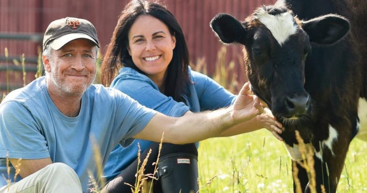 d1 23.png?resize=412,275 - Jon Stewart Creates a New Sanctuary for the Abused Animals
