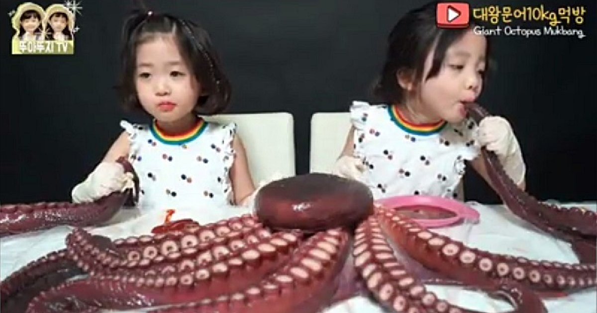 eca09cebaaa9 ec9786ec9d8c 56.png?resize=412,232 - 6살 쌍둥이 딸 '먹방' 찍게한 유튜버가 문제가 된 진짜 이유