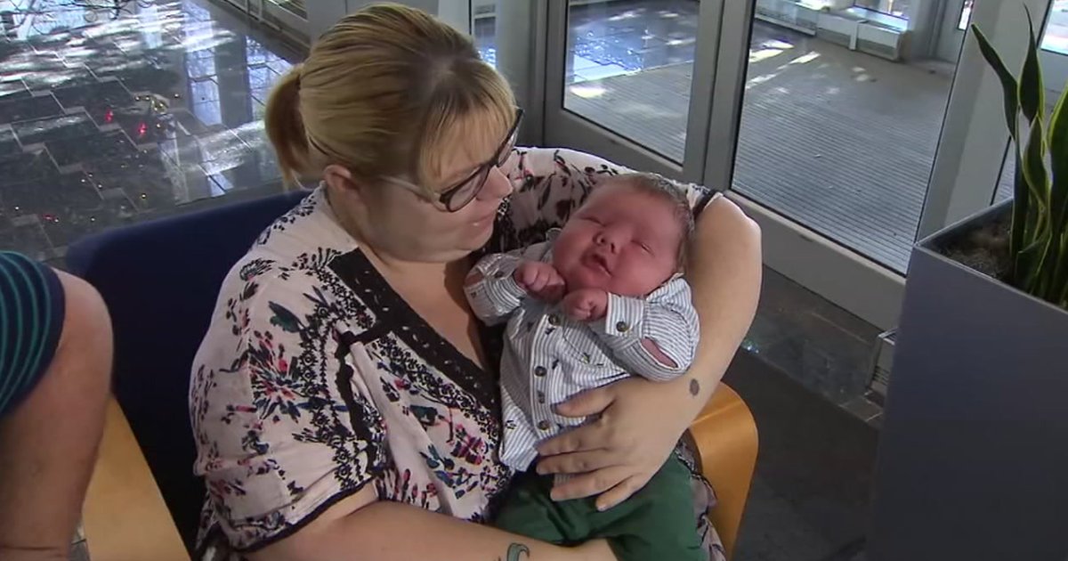 featured image 19.png?resize=412,275 - A Texas Newborn Weighing At Almost 15lbs Broke The Hospital's Record