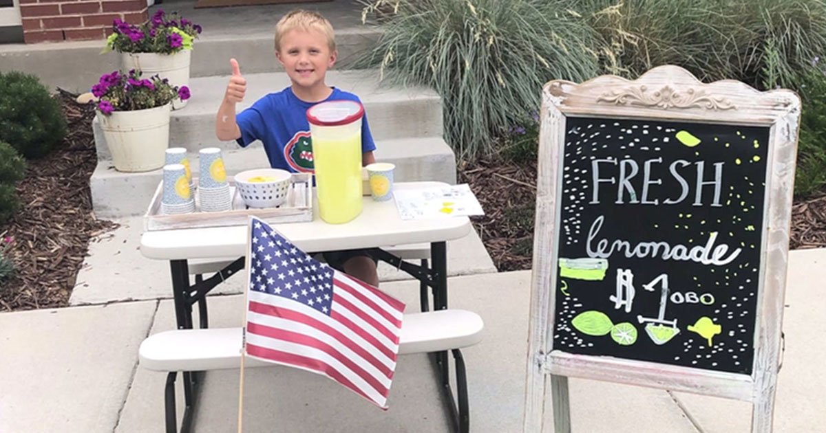 little boy opened lemonade stand to take care of his mom after his dads demise.jpg?resize=1200,630 - A Little Boy Opened A Lemonade Stand To Take Care Of His Mom After His Dad’s Passing