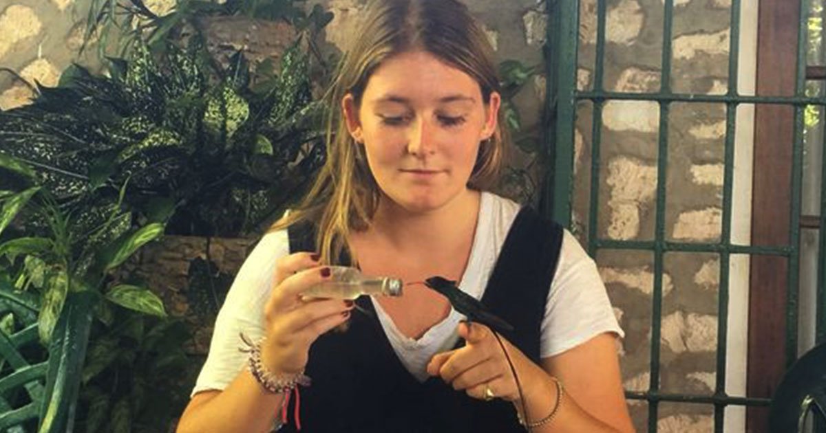 young woman with terminal brain cancer gave up her 21st birthday to raise money for charity.jpg?resize=412,275 - A Young Woman With Terminal Brain Cancer Gave Up Her 21st Birthday To Raise Money For Charity