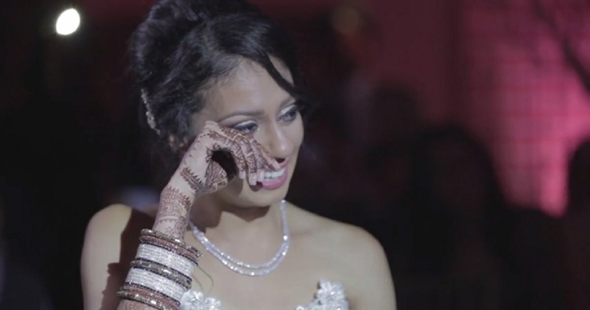 b3 10.jpg?resize=1200,630 - Bride Moved To Tears After Groom Surprised Her By Singing A Song In Her Native Tongue