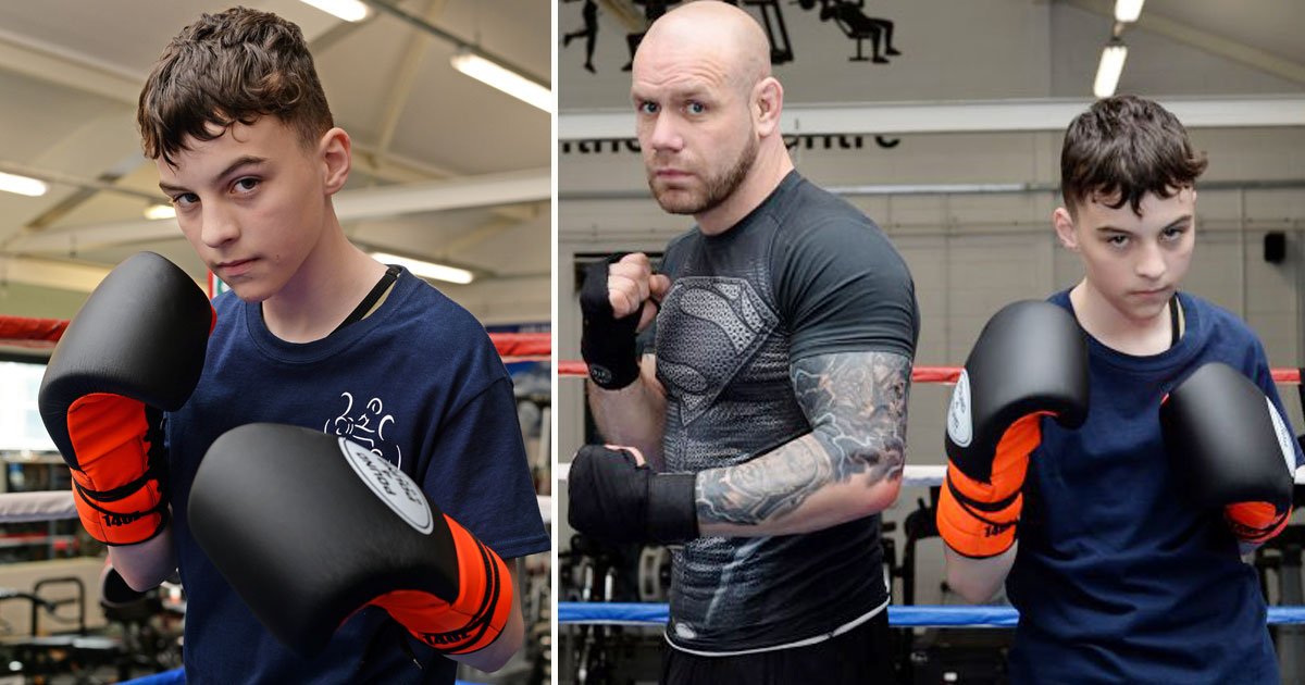 boy bullied professional boxer.jpg?resize=412,275 - Professional Boxer Teaching A Young Boy How To Tackle Bullies After He Was Bullied By A Group Of Teenagers