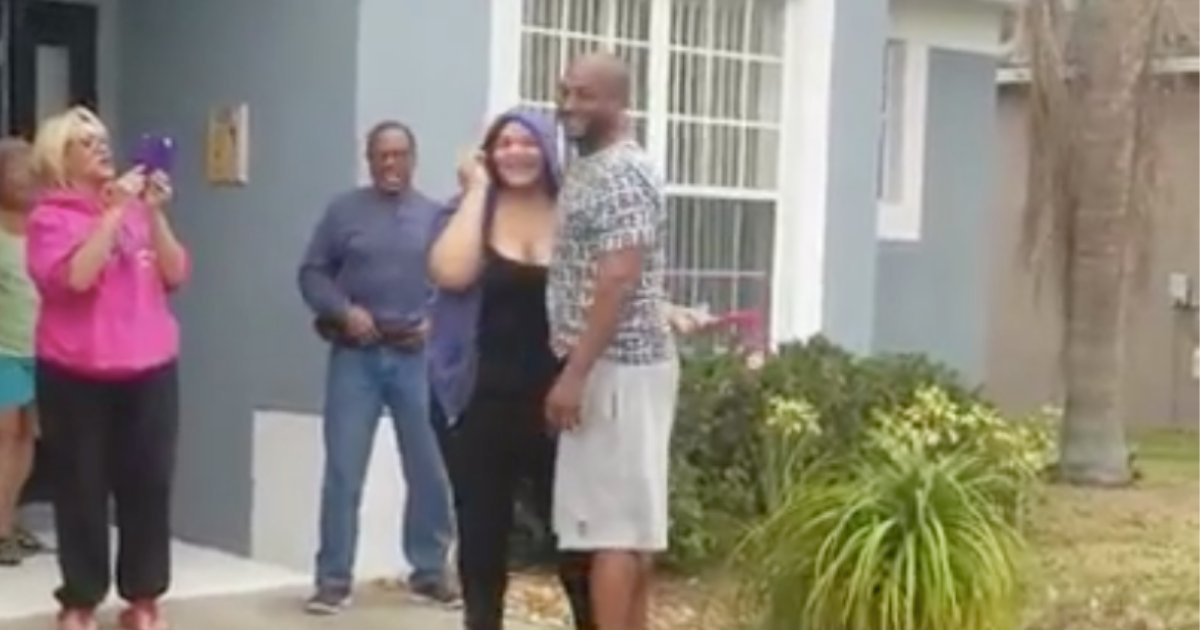 d6 4.png?resize=412,275 - A Father Gifts Her Daughter Her First Car