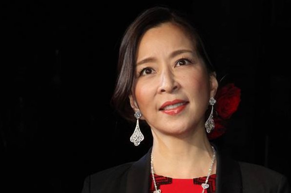 真矢ミキがビビットで胸丸出し 打ち切り疑惑の中のサービスか Hachibachi 真矢ミキがビビットで胸丸出し 打ち切り疑惑の中のサービスか Hachibachi