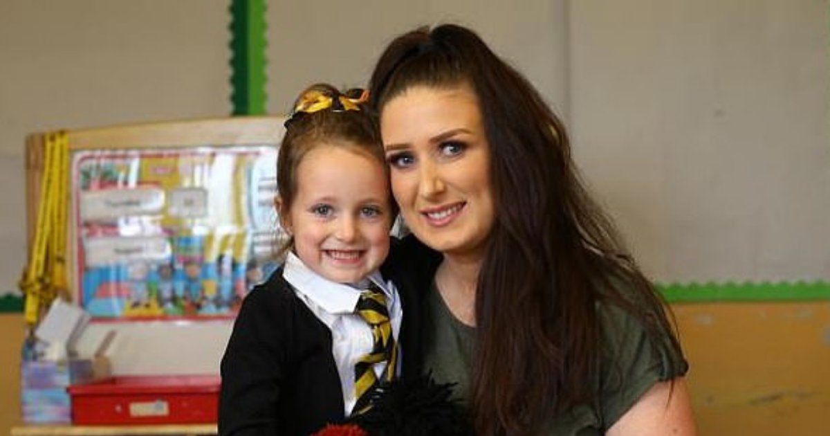 lucie4.png?resize=412,275 - Mother Took Hilarious Before And After Photos Of Her Child's First Day At School