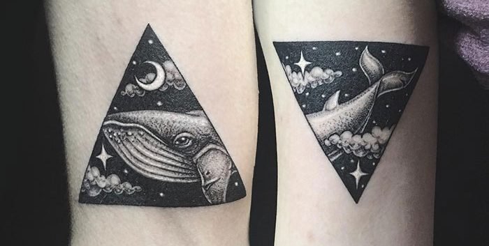 matching tattoo ideas 15 5ce53e23aa54e  700 e1565360007172.jpg?fit=700%2C353&ssl=1&strip=all - 30 Clever & Adorable Matching Tattoos
