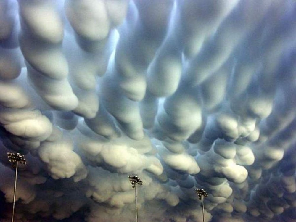 23 utterly amazing natural phenomena that are seemingly impossible