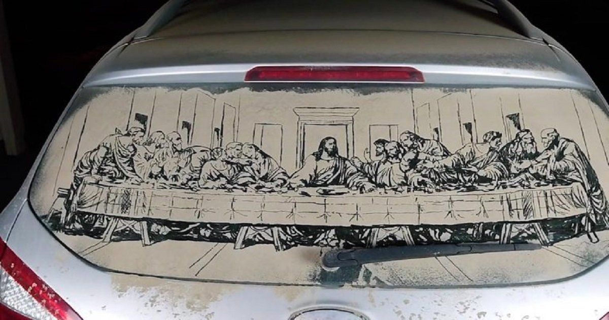 a3 16.jpg?resize=1200,630 - Un artiste a dessiné La Cène de Léonard de Vinci sur le pare-brise poussiéreux de sa voiture