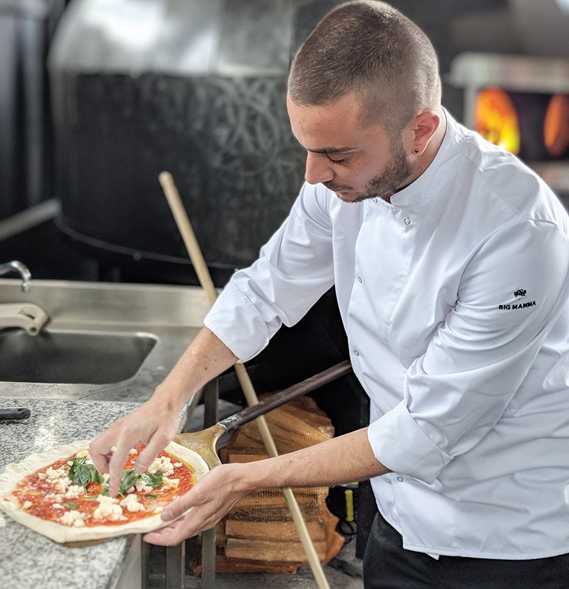 big mama.jpg?resize=1200,630 - Giuseppe Cutraro, pizzaïolo du restaurant Big Mamma à Paris a gagné le championnat du monde de la pizza napolitaine