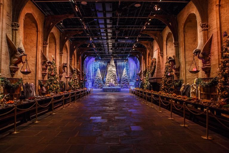 Fans de Harry Potter : Pour Noël un dîner dans le grand hall de Poudlard sera donner - Vonjour