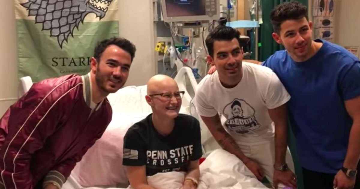 jonas brothers surprised fan at hospital as she missed their concert due to chemotherapy treatment.jpg?resize=1200,630 - Jonas Brothers Surprised A Fan Who Missed Their Concert Due To Chemotherapy Treatment At The Hospital