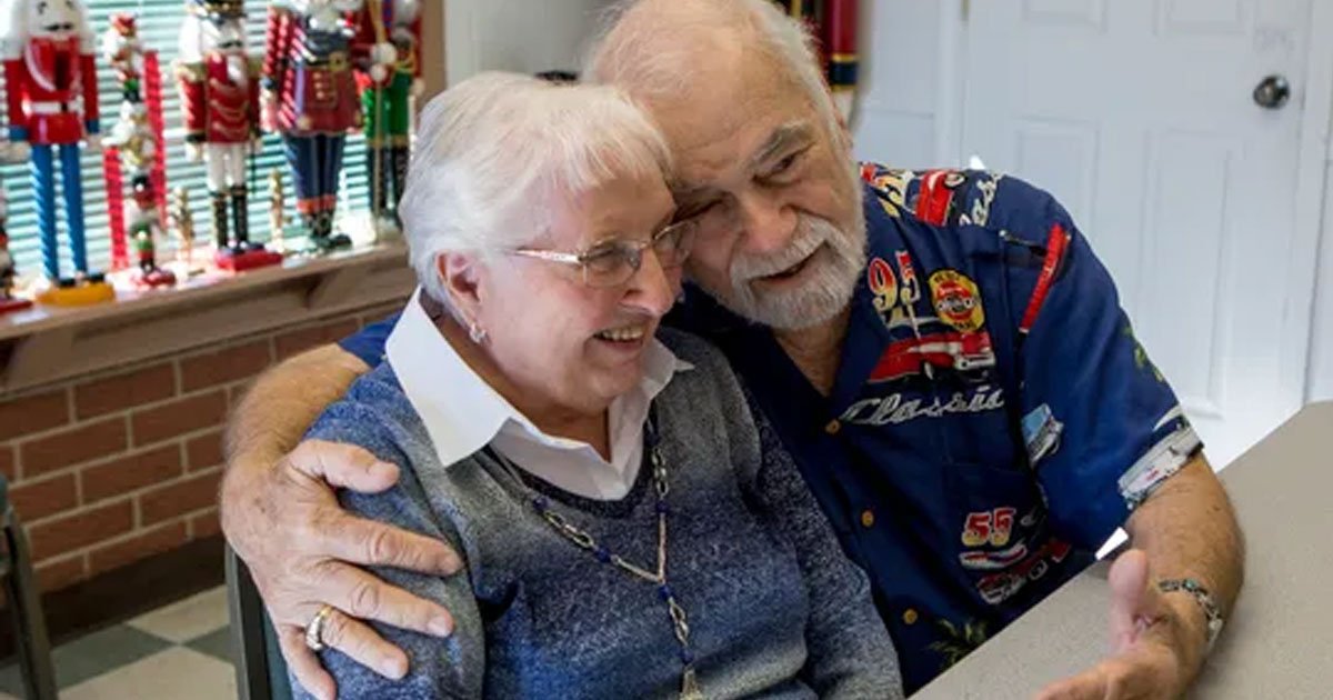 high school sweethearts reunited after 63 years of their separation and now getting married.jpg?resize=412,232 - High School Sweethearts Who Reunited After 63 Years Got Married