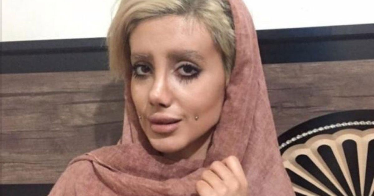 instagrammer who is famous as angelina jolie lookalike admitted she should have listened to her mother before altering her appearance.jpg?resize=412,275 - Angelina Jolie Lookalike Who Is Famous For Spooky Instagram Photos Arrested For Alleged Blasphemy