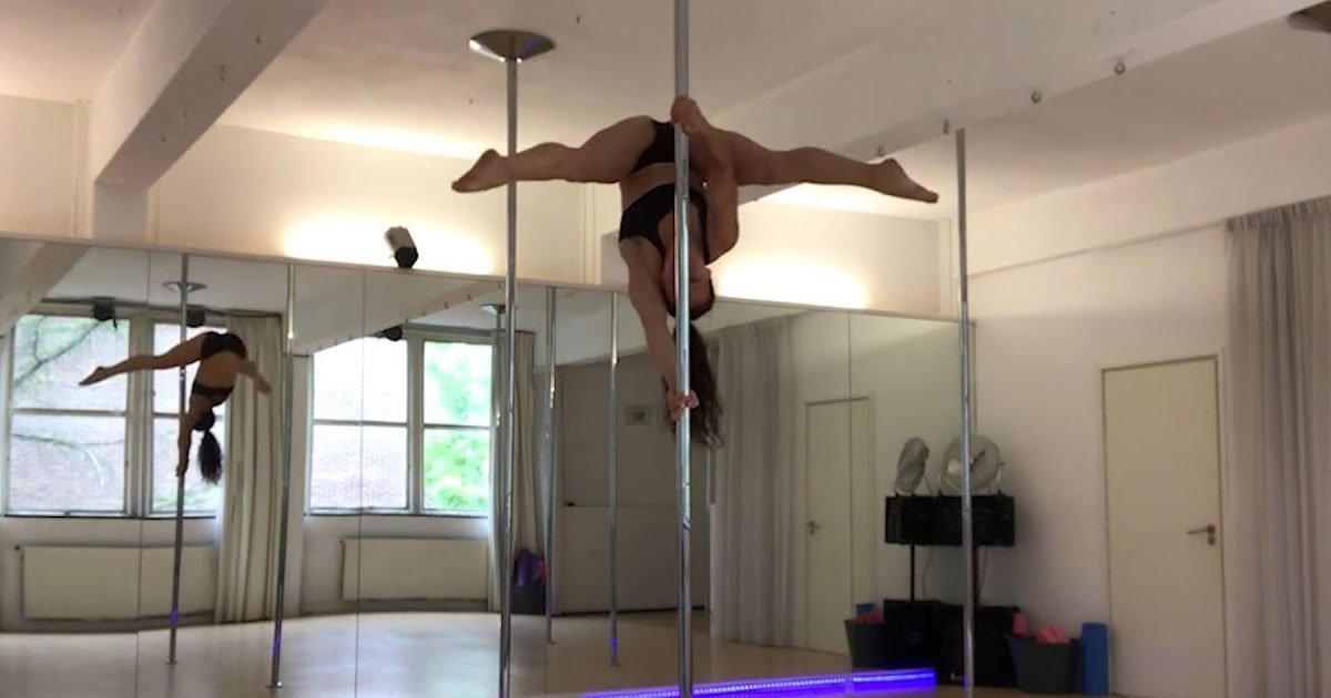 pole dancer falls onto head.jpg?resize=412,275 - Une danseuse de "Pole Dance" a partagé la vidéo de sa pire chute. Elle a ensuite remporté une compétition internationale