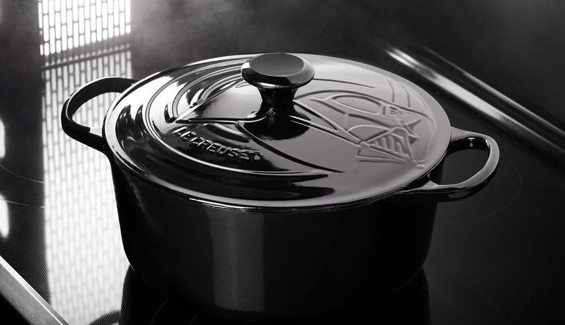 sw1.jpg?resize=412,275 - Le Creuset sort sa nouvelle gamme d'accessoires de cuisine sur le thème de Star Wars