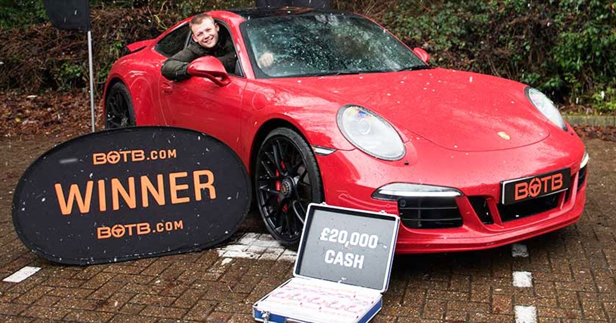 untitled 1 43.jpg?resize=412,232 - Man Sold His Porsche For A House Deposit Then Wins Macan S And $25,000 Cash Prize Two Days Later
