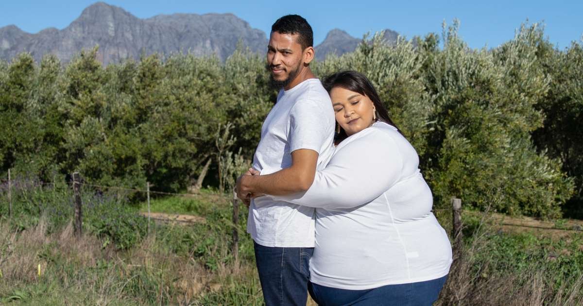 w3 5.jpg?resize=412,275 - A Couple Stood Up To The People Who Questioned Their Weight Gap: "My Husband Is Not A Chubby Chaser"