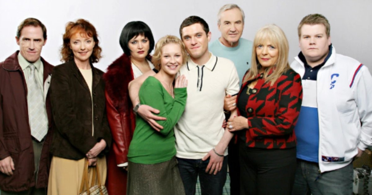 1 28.png?resize=412,232 - For the Christmas Day Special, The Gavin and Stacey Cast Came Back Together After Nearly 10 Years