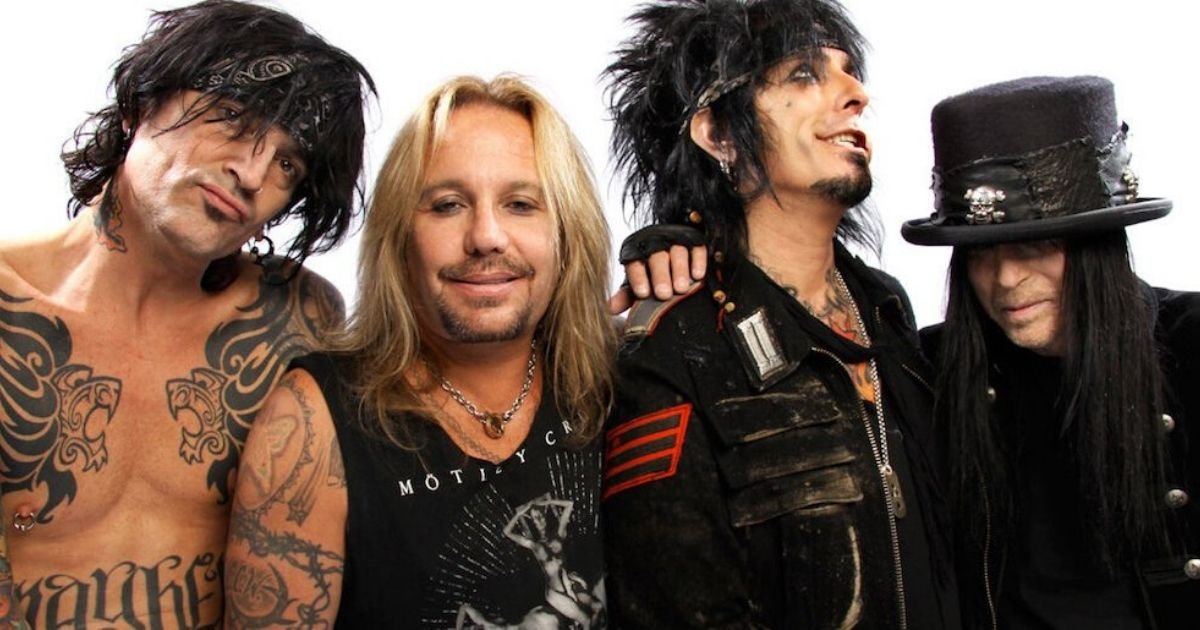 6 45.jpg?resize=412,275 - Motley Crue Up for A Collaborative Def Leppard and Poison 2020 Stadium Tour According to Reports