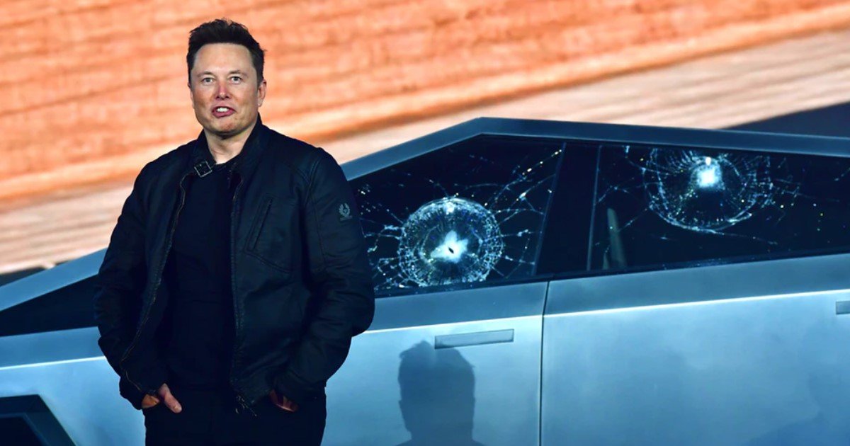 a 103.jpg?resize=1200,630 - Lors de la présentation du nouveau Cybertruck de Tesla, les vitres de la voiture ont été brisées